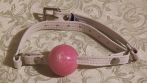 124 ball gag pink and whte